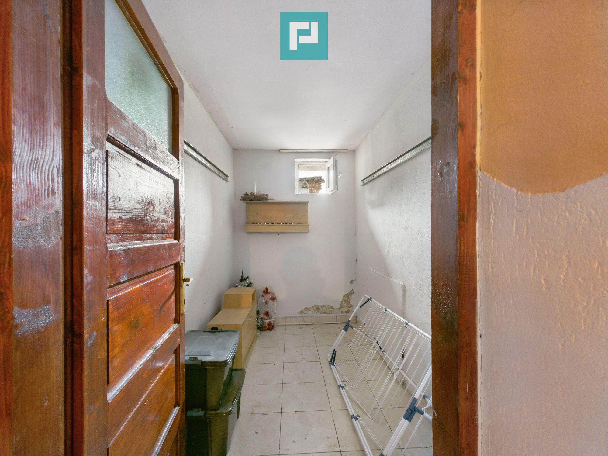 Casă cu 4 camere în Chișineu Criș - 10