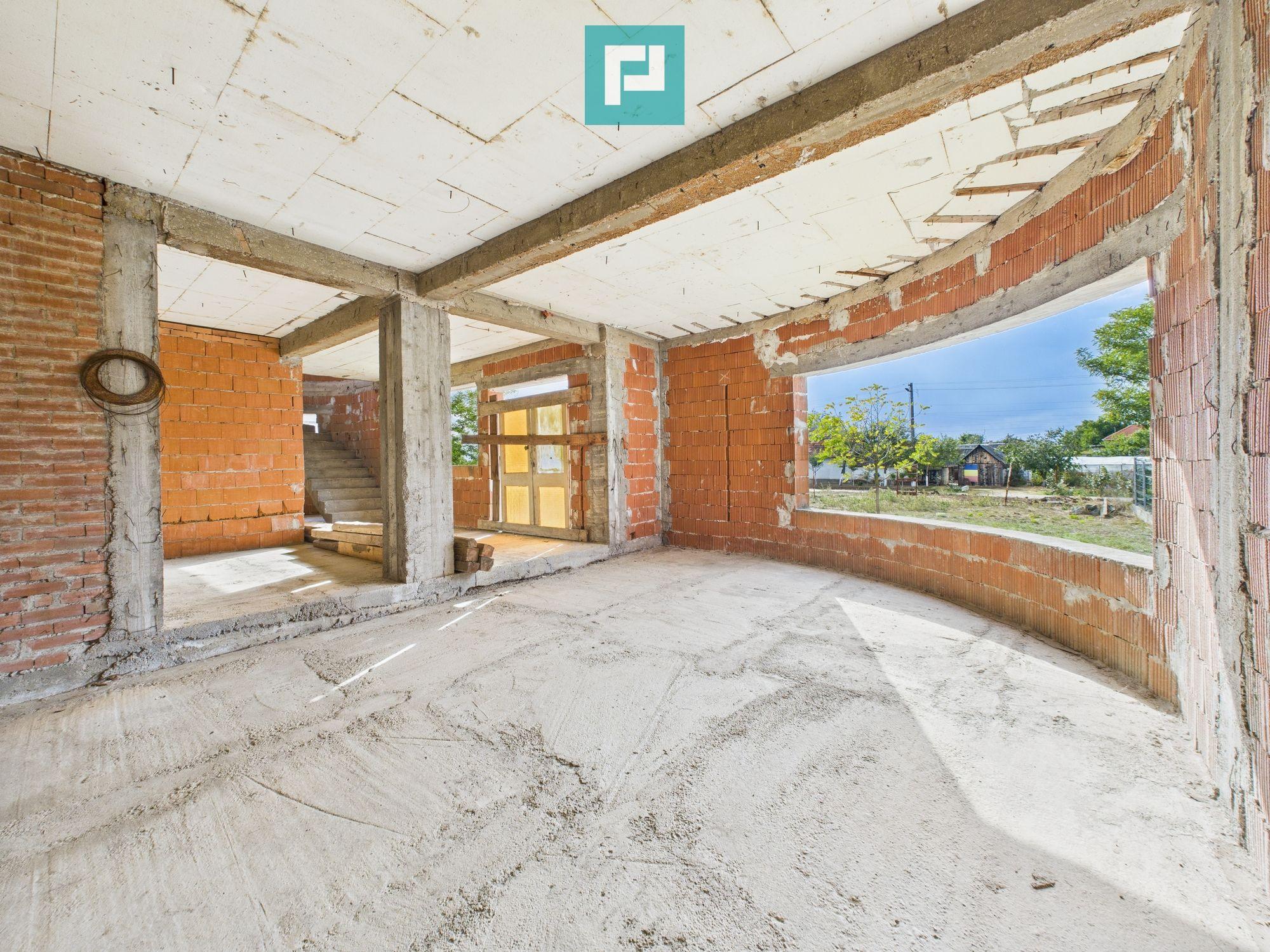 Casă la roşu S+P+1 în Bodrogu Nou - 9