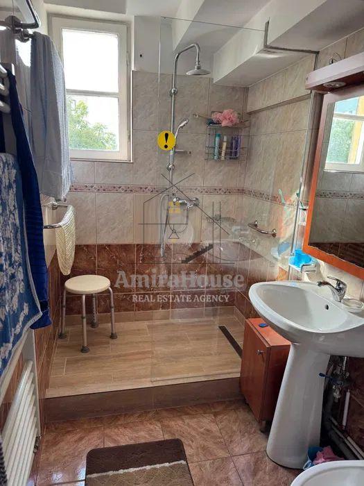 Casa de vanzare zona Amos Francu cartier A. Muresanu - 7