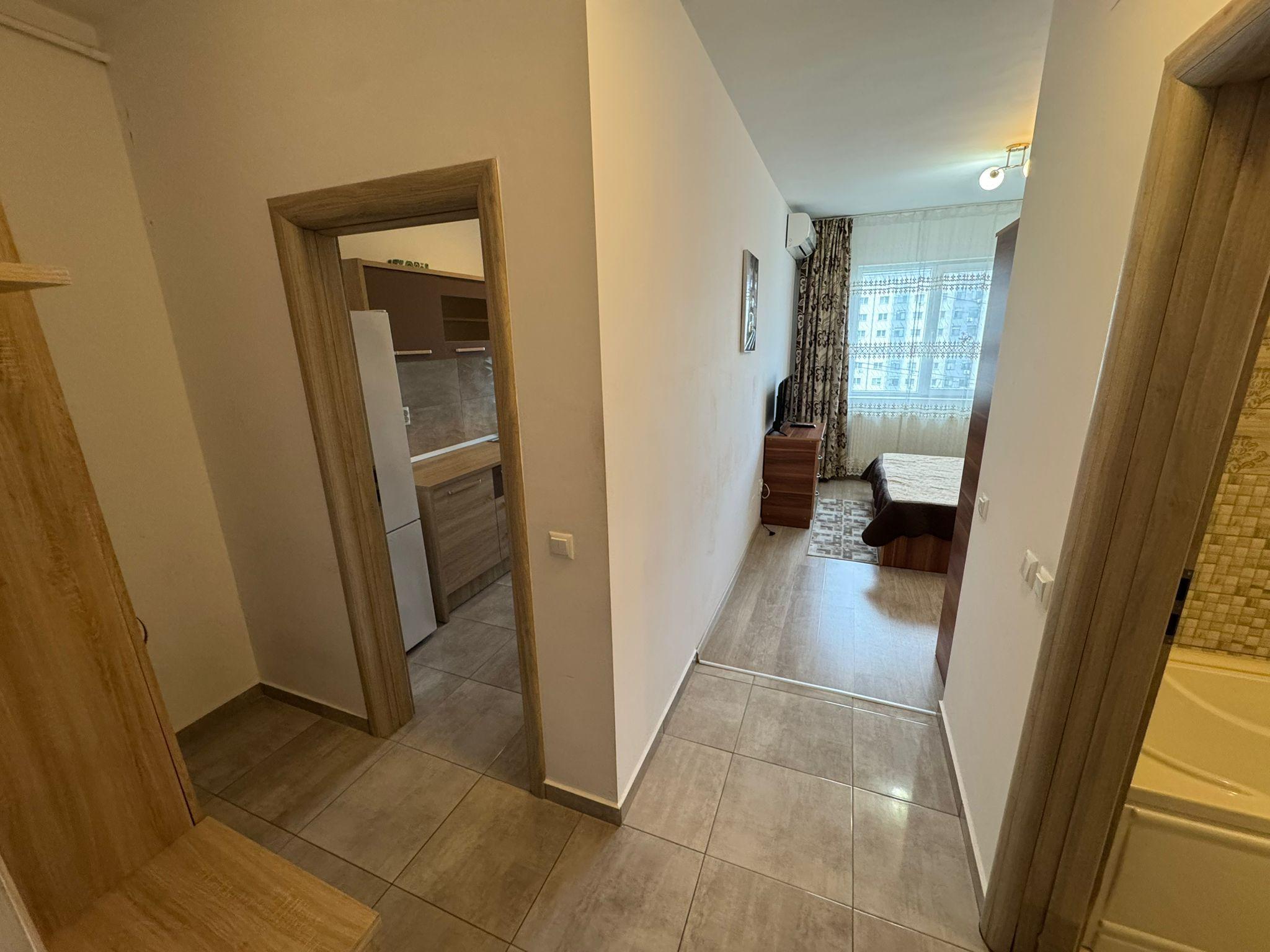 Garsonieră decomandată de închiriat, Militari Residence, Str. Rezervelor 55C - 11