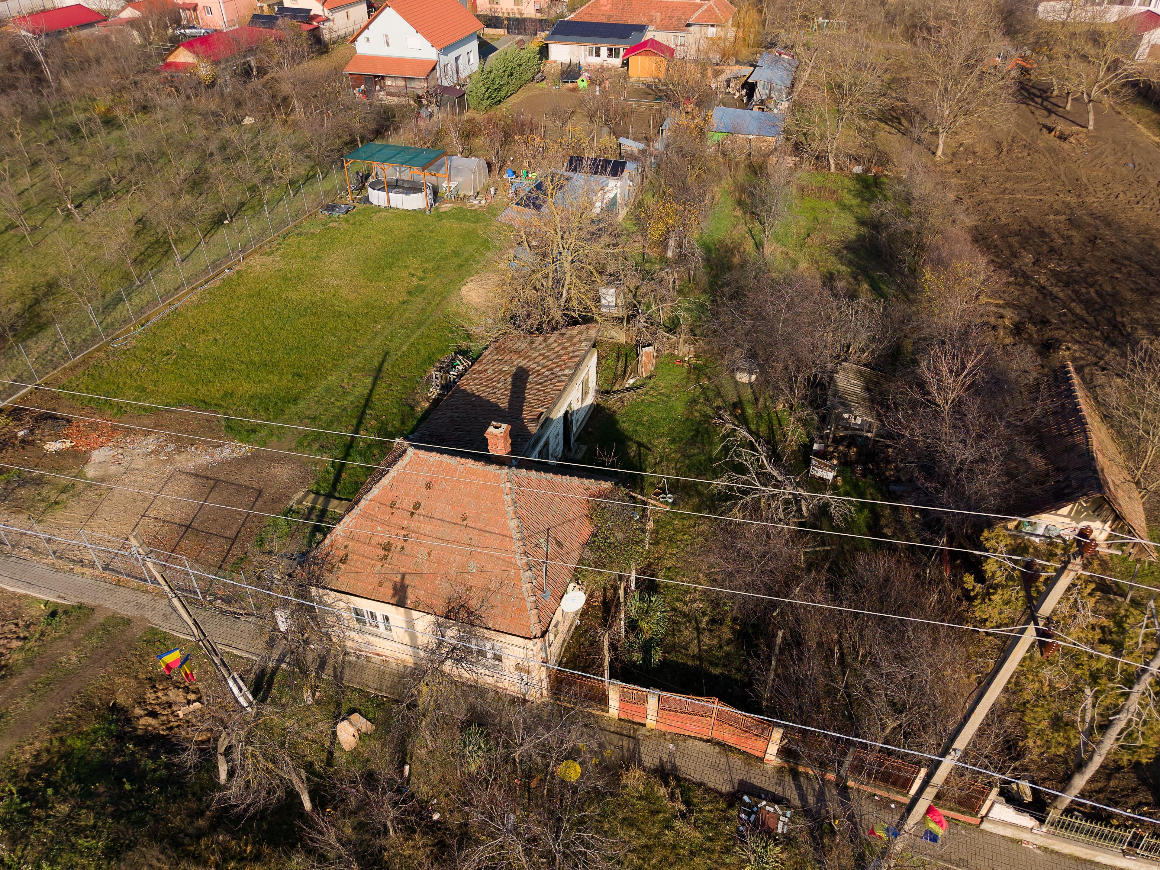 Casă – Teren intravilan - 5