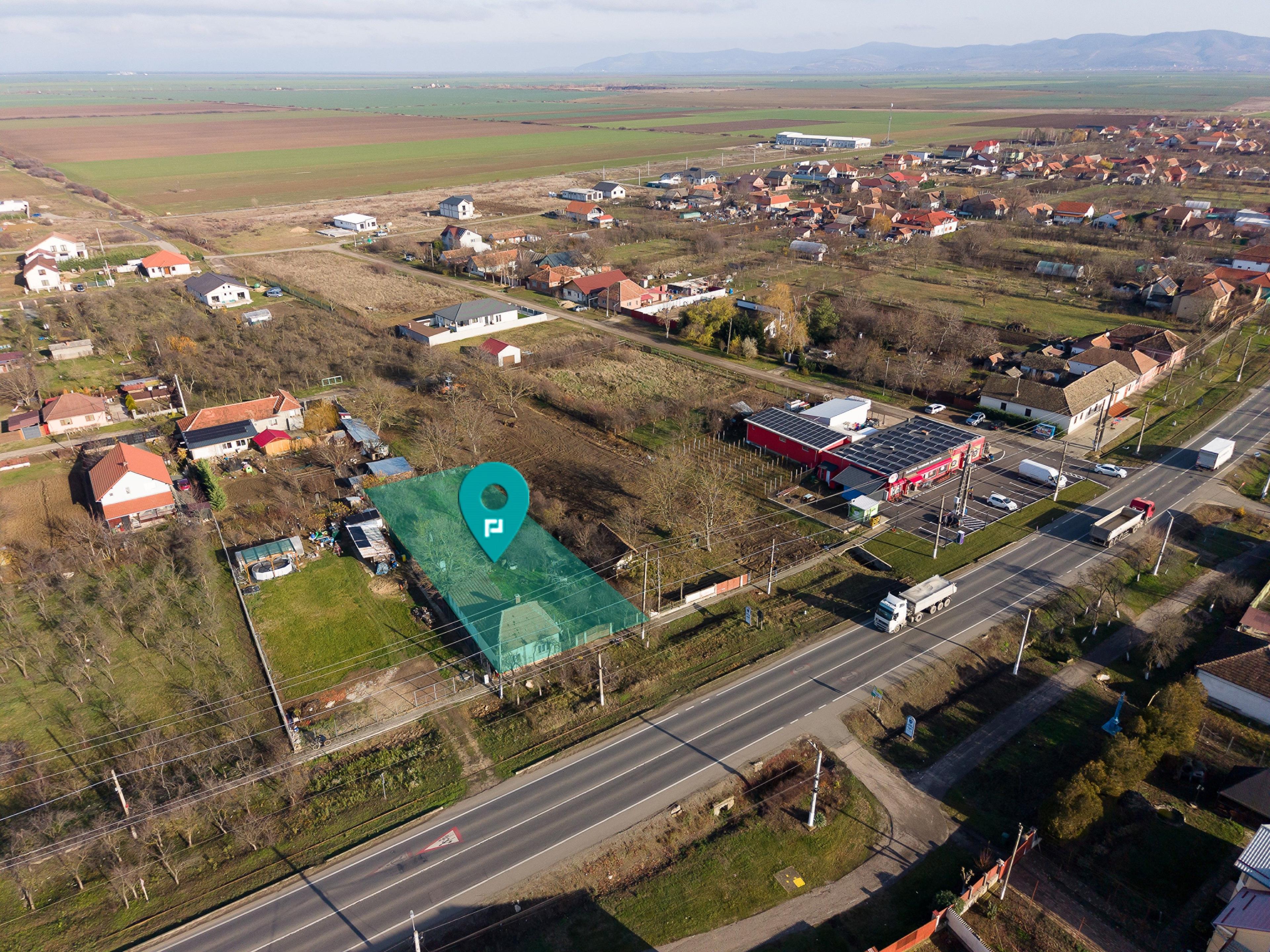 Casă – Teren intravilan - 1