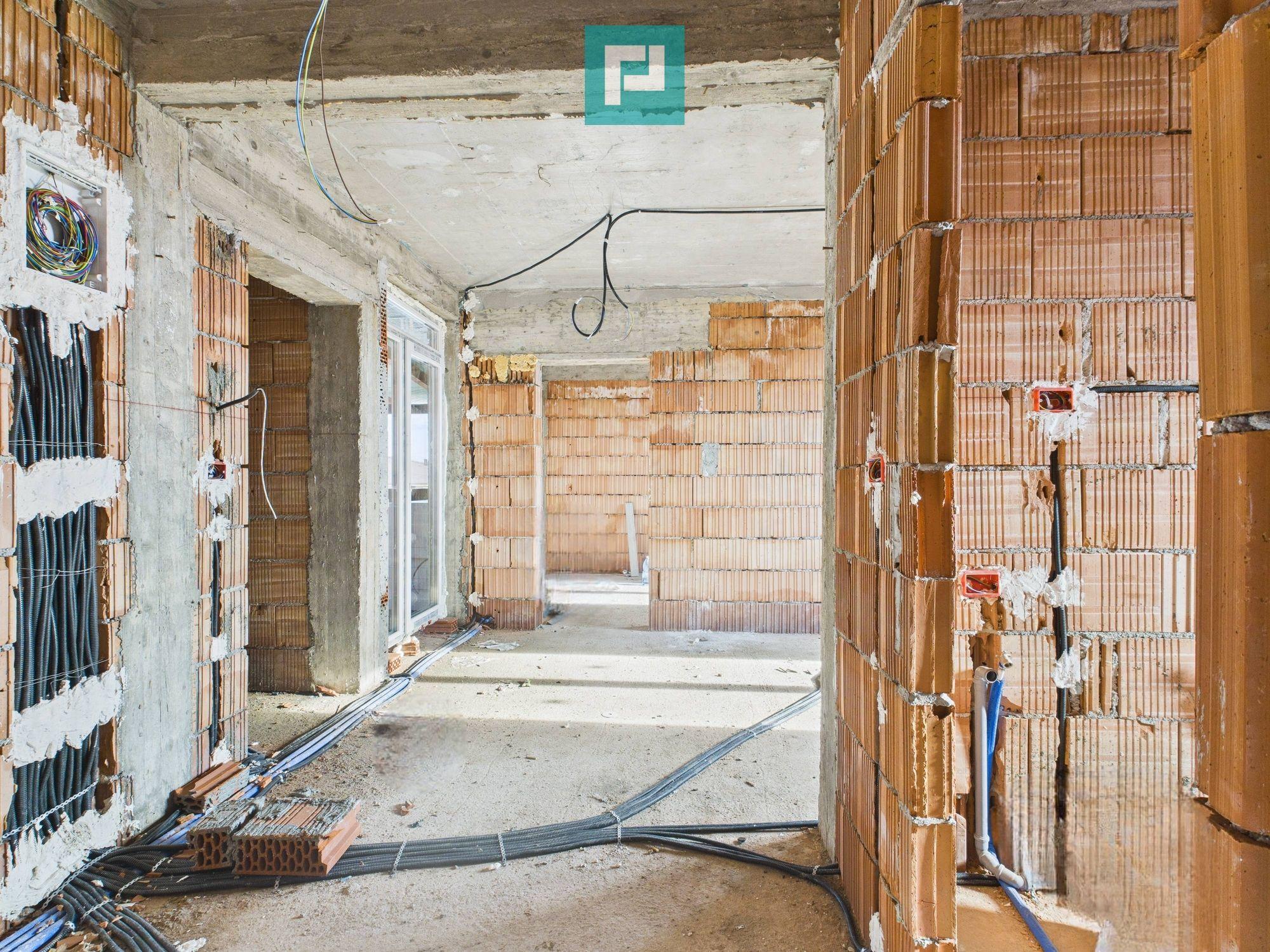 Penthouse cu terasă generoasă, în centrul Chișodei - 11