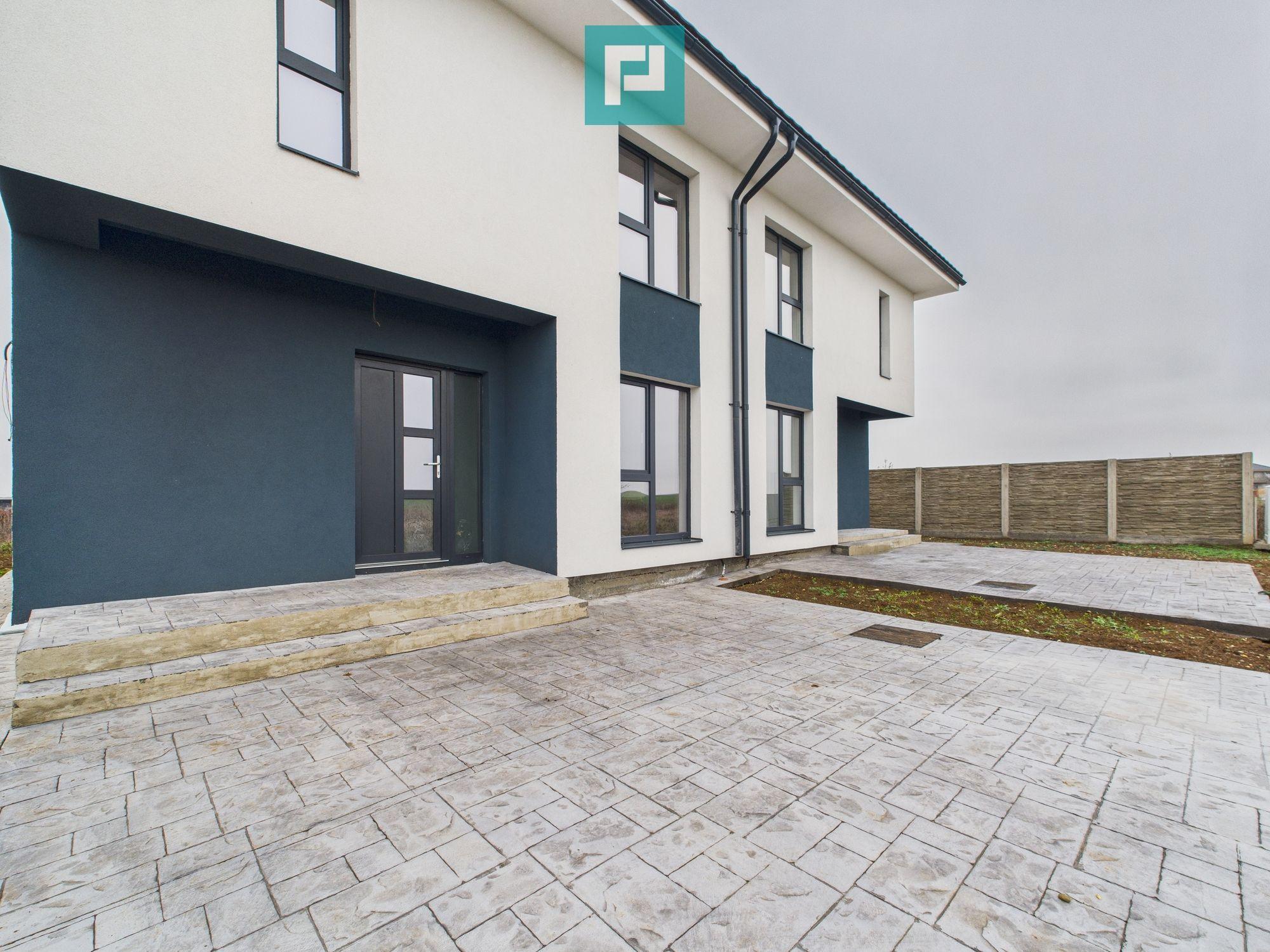 Duplex semi-finisat cu 3 camere, 3 băi în Pișchia - 2