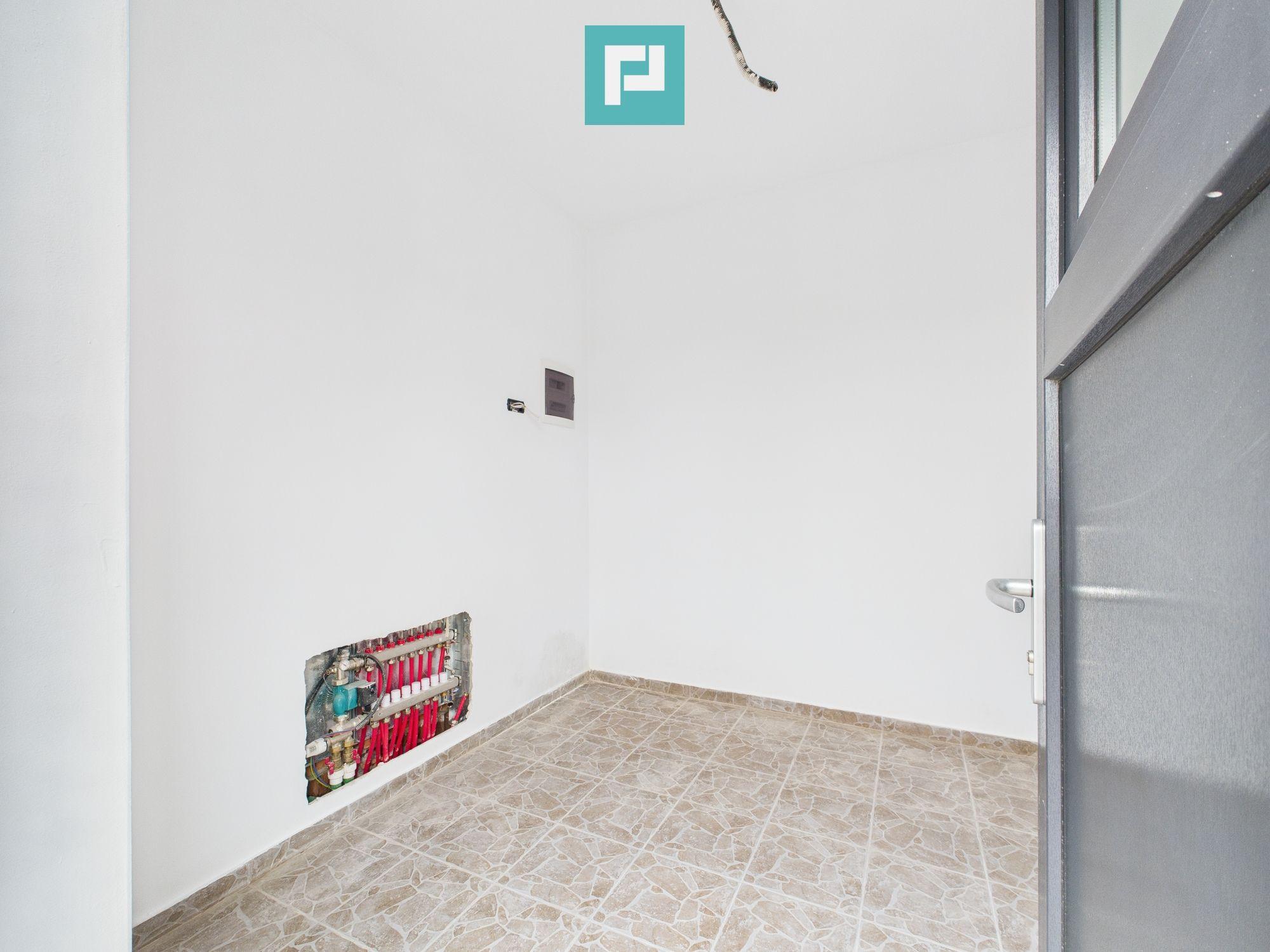 Duplex semi-finisat cu 3 camere, 3 băi în Pișchia - 12