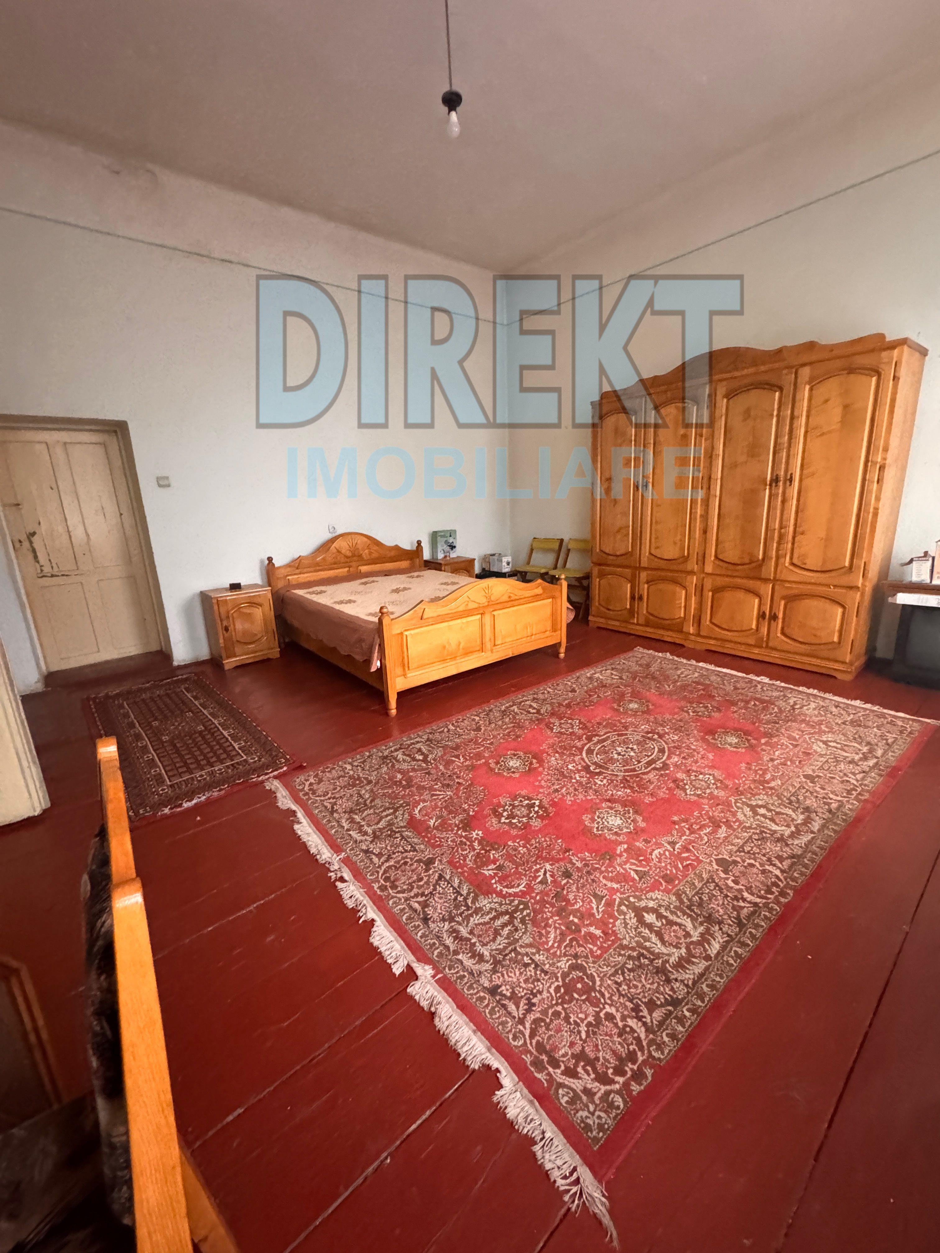 Spatiu comercial + Apartament de locuit - 6