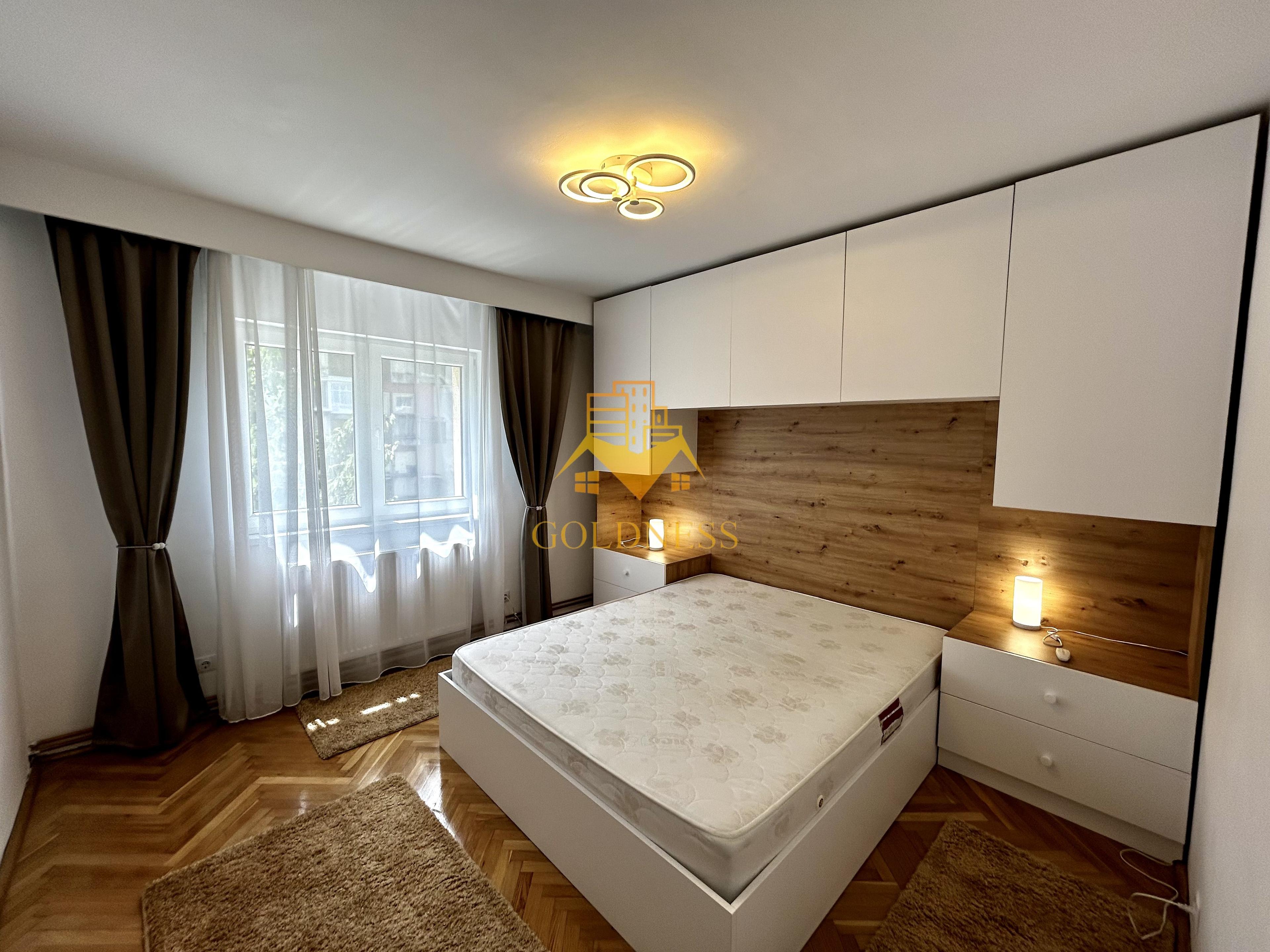 3 camere decomandate, UMF, USAMV, Regina Maria, Louis Pasteur, Zorilor - 1