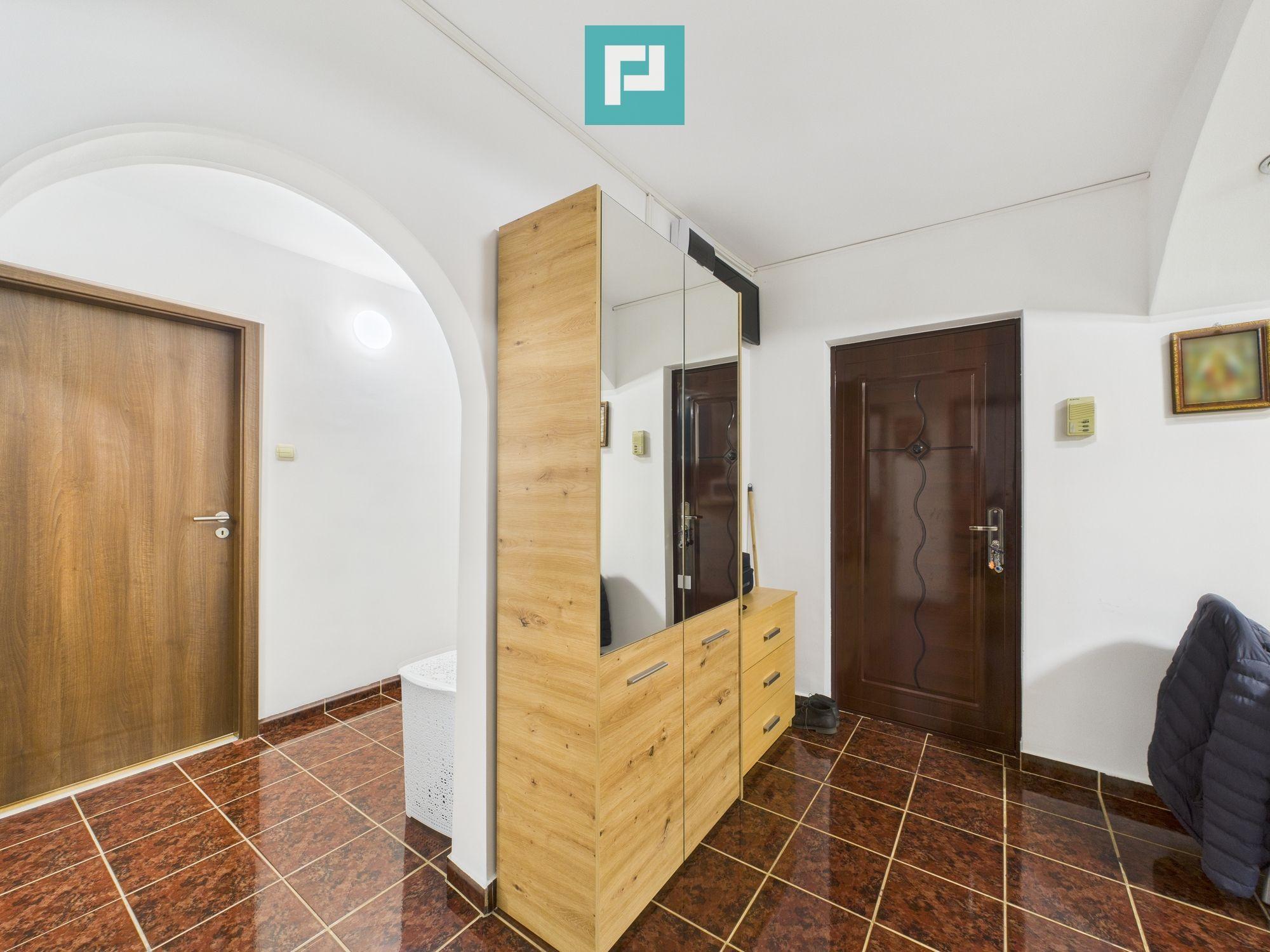 Apartament cu 3 camere în zona Girocului - 15