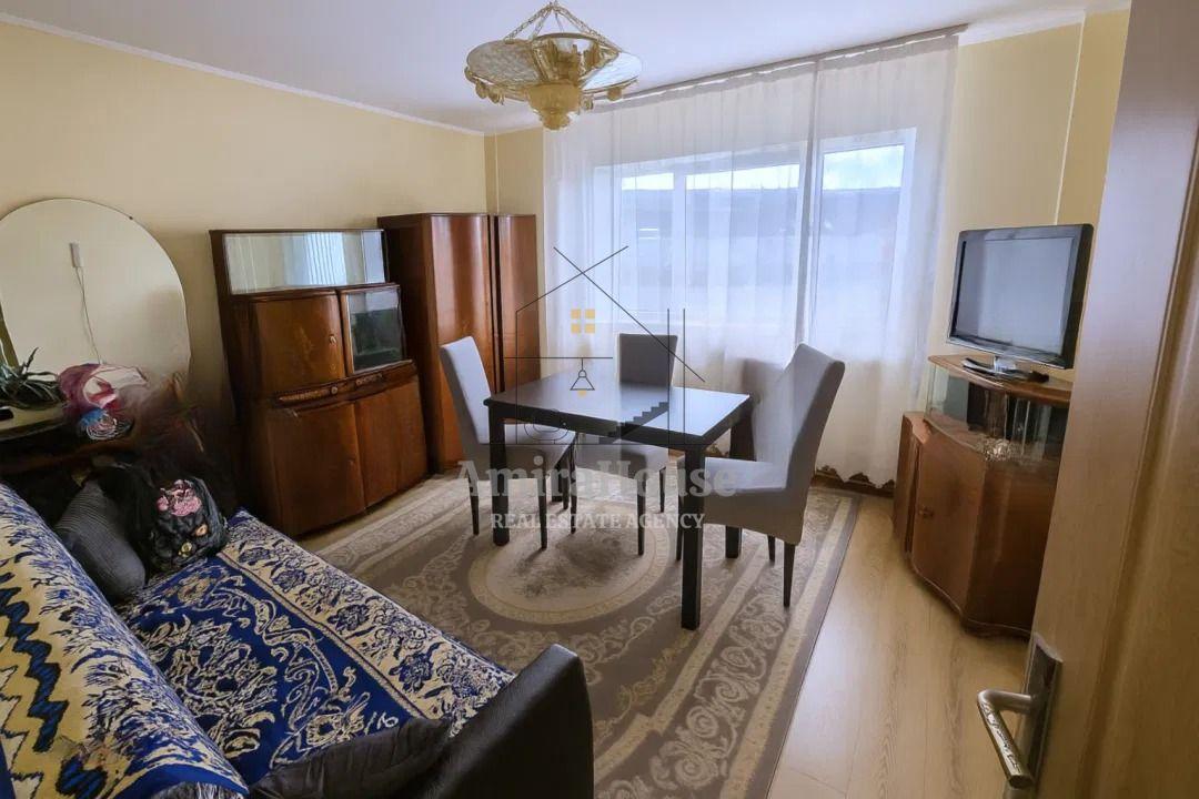 Apartament 3 camere de vanzare Manastur, str Mehedinti - 1