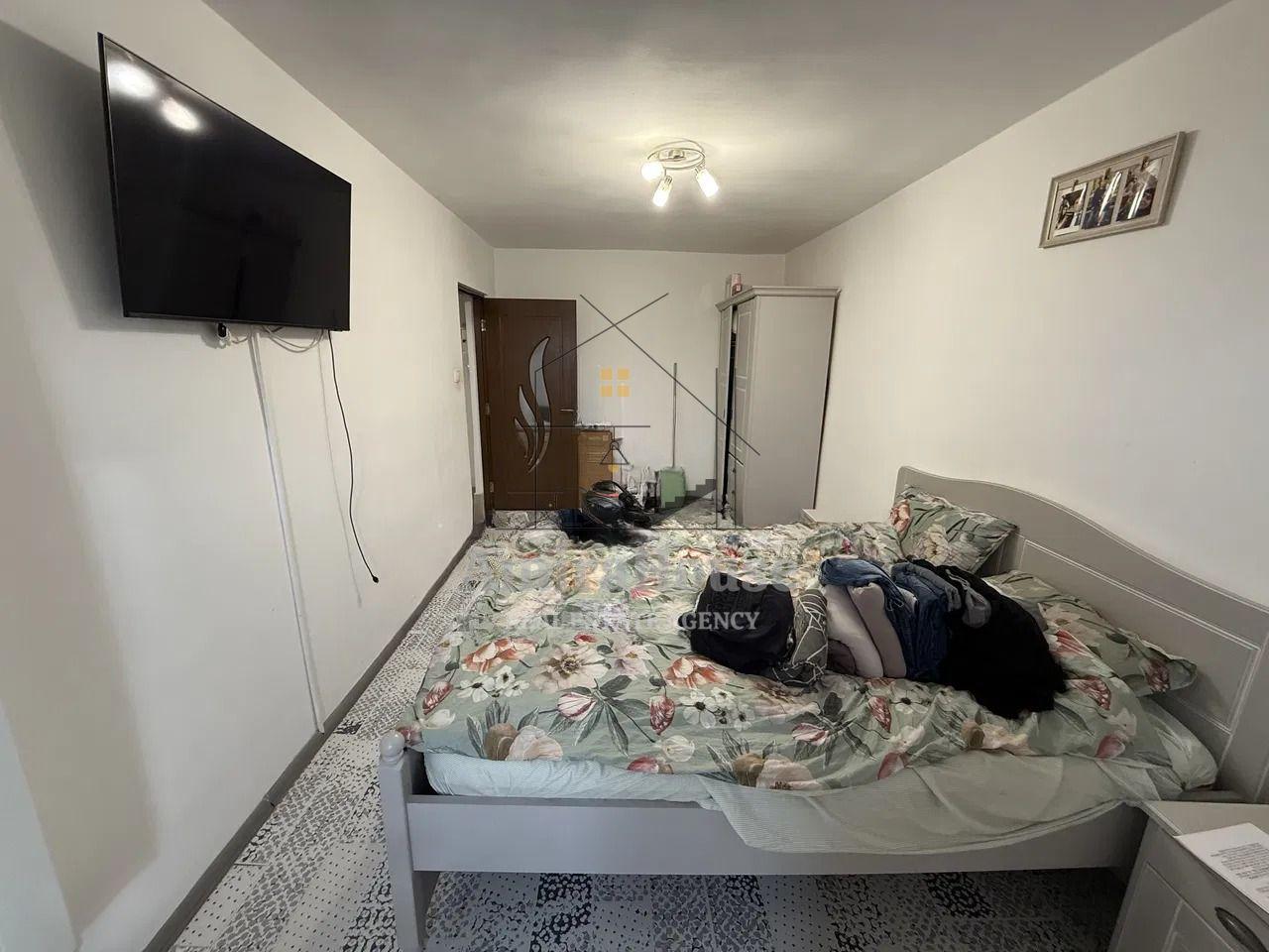 Apartament 2 camere dec, etaj intermediar, B-ul Muncii Universitatea Tehnica - 3
