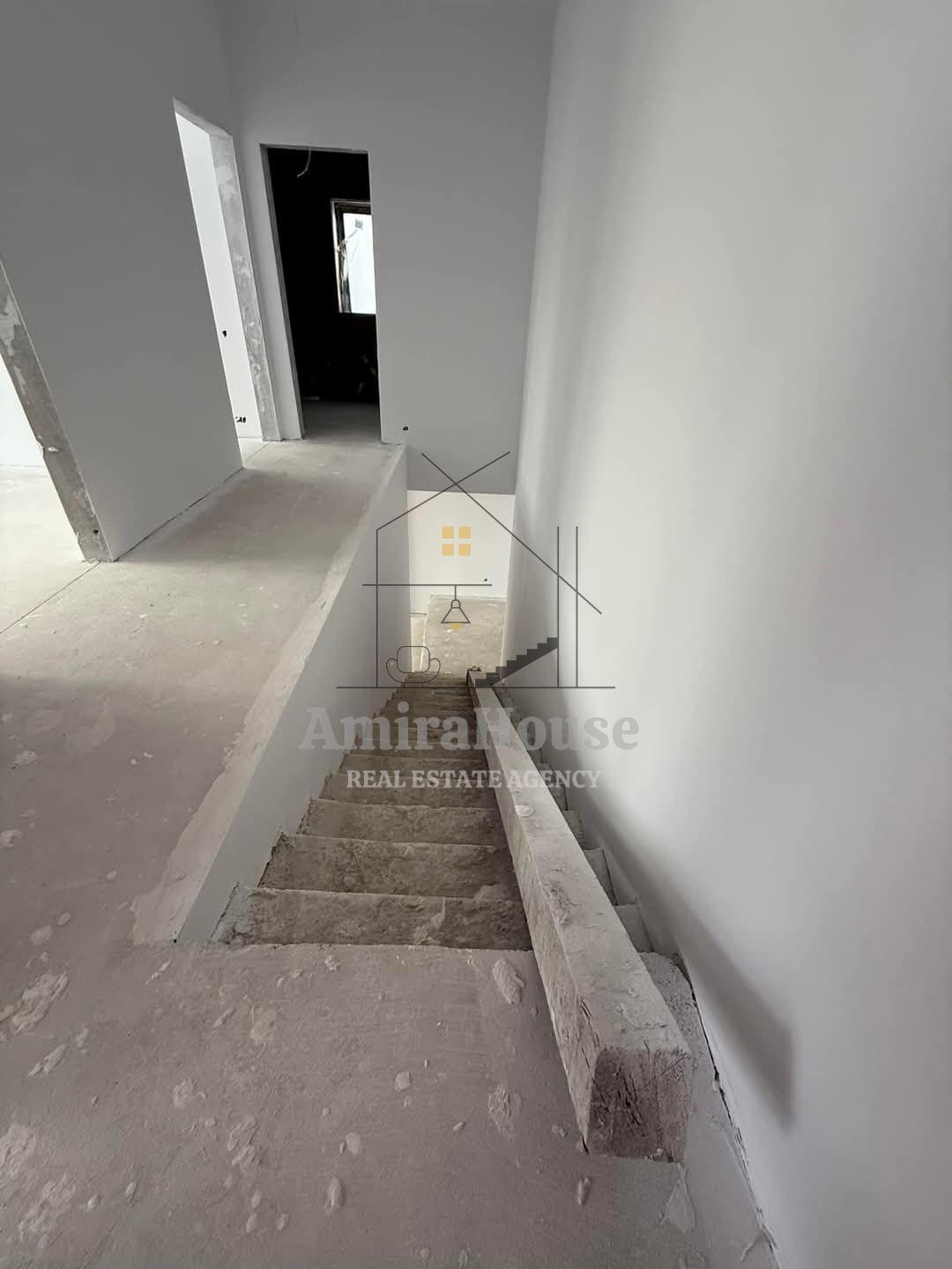 Casa individuala, teren 750 mp, Chinteni cu panorama spre lac - 10