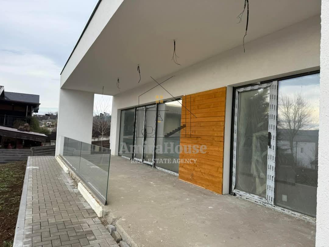 Casa individuala, teren 750 mp, Chinteni cu panorama spre lac - 3