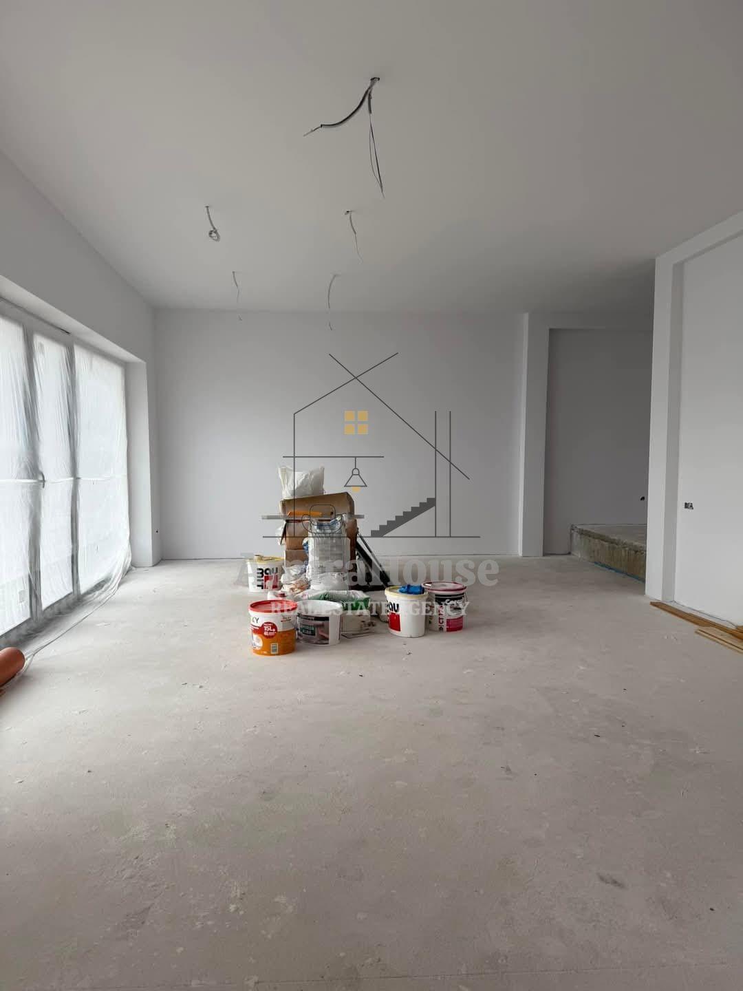 Casa individuala, teren 750 mp, Chinteni cu panorama spre lac - 8