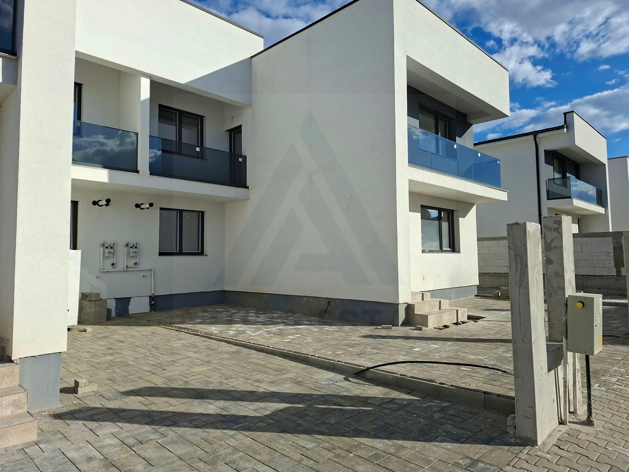 Casa moderna 3 camere P+1 curte privata libera 170 mp in Arhitectilor - 1