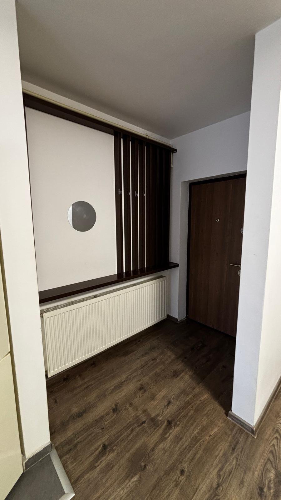 Apartament 3 camere , zona Isu , etaj 3 ! - 9