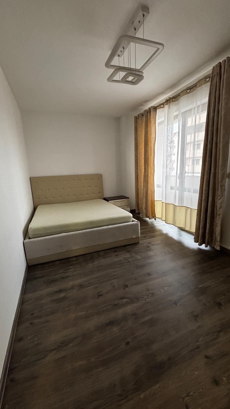 Apartament 3 camere , zona Isu , etaj 3 ! - 6