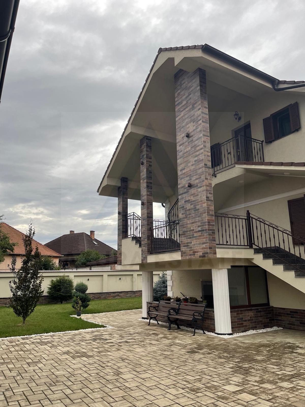 Vila 360 mp utili super exclusivista si teren 750 mp in Sibiu - 4