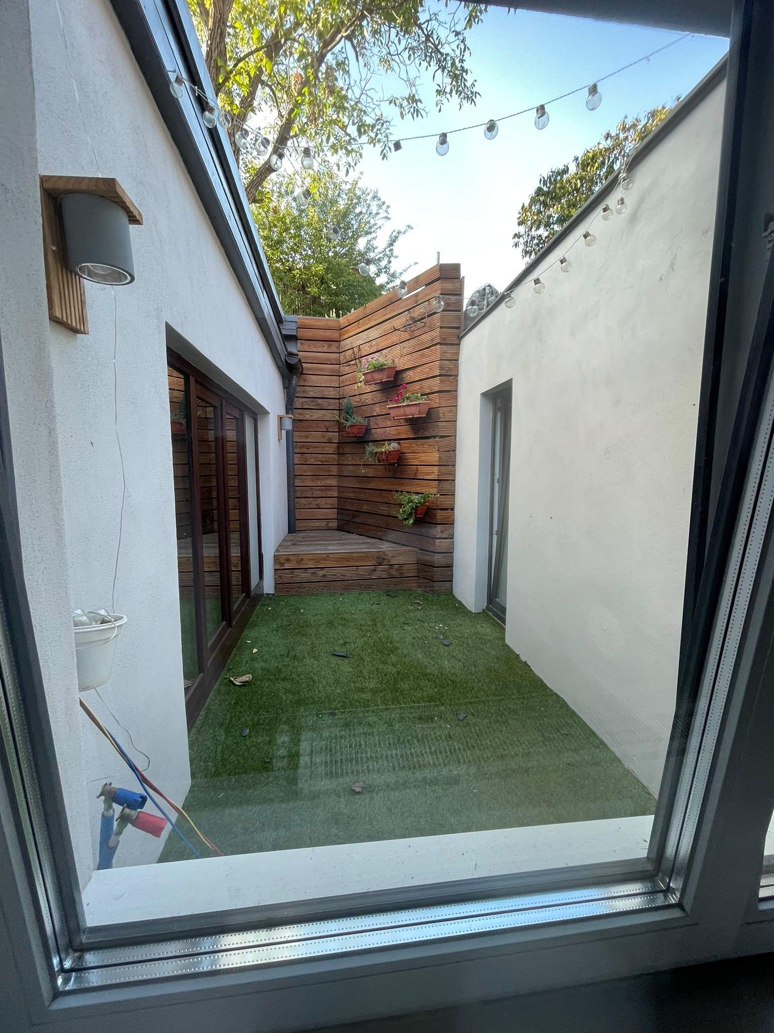 Casă parter, luminoasă, – vizavi de Spitalul Județean-365.000 EURO neg - 14