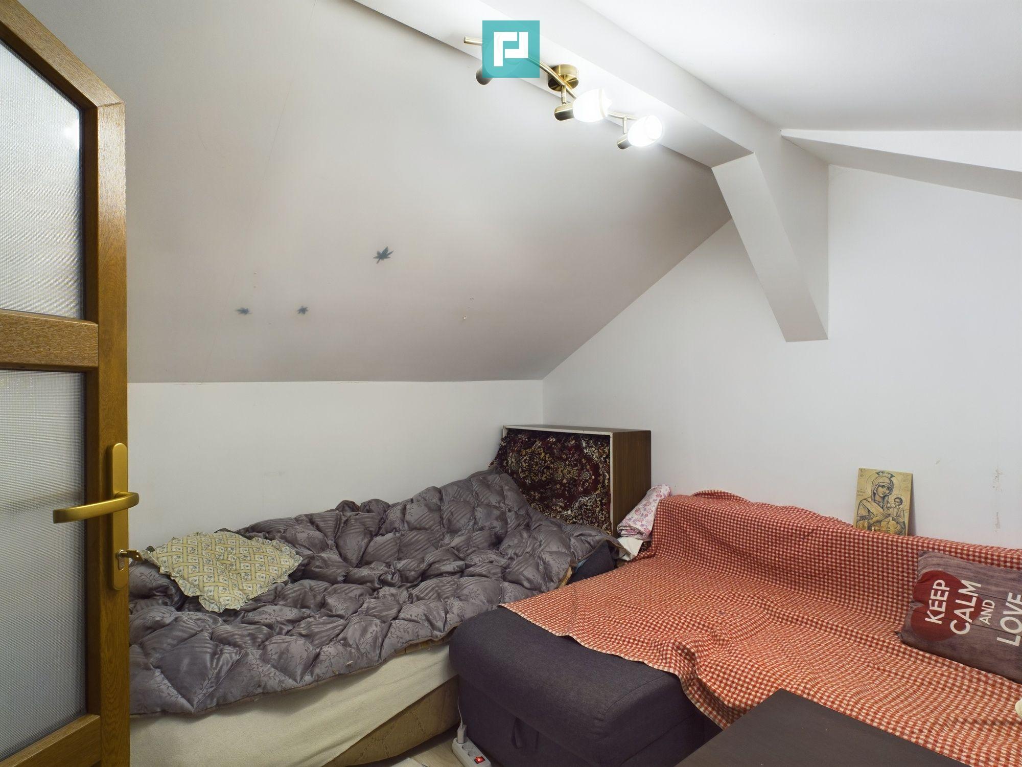 Apartament cu 2 camere pe 2 niveluri în Dumbrăvița - 10