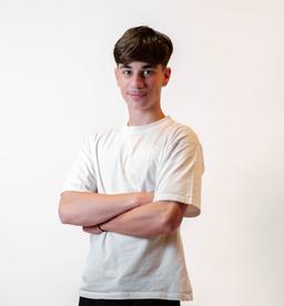 Albert Vasiu Profile Picture